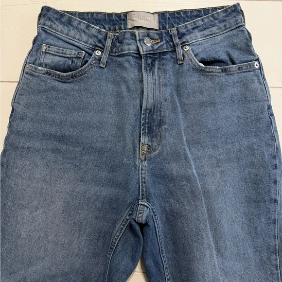 Everlane Curvy Cheeky Jeans - Picture 2 of 4